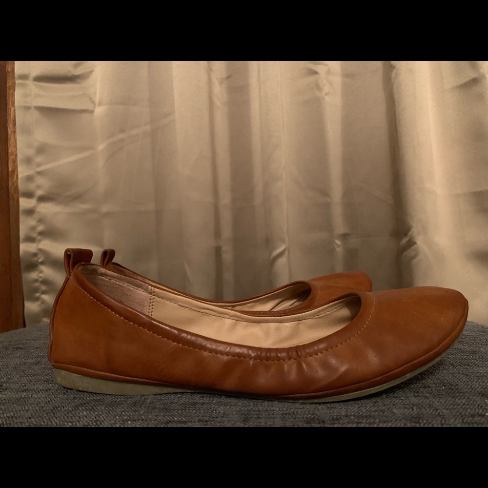 Cognac ballet flats. Size 8W.